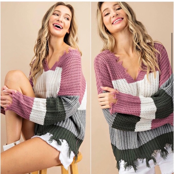 Women’s trendy fall distressed frayed color block must have sweater - Picture 4 of 6